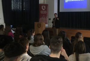 Hírkép: Dr.Benczúr Béla előadása a Garay-napok programjában
